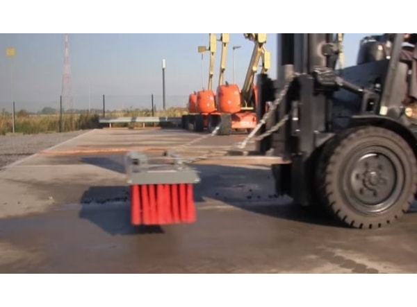 Intretinere Manipulare CAM Perie Lazy Sweep M  de vanzare